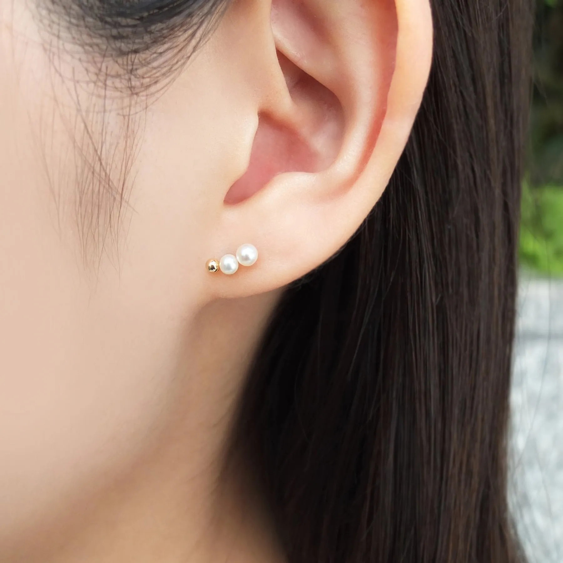 18K/10K Yellow Gold Freshwater Pearl Crescendo Earrings