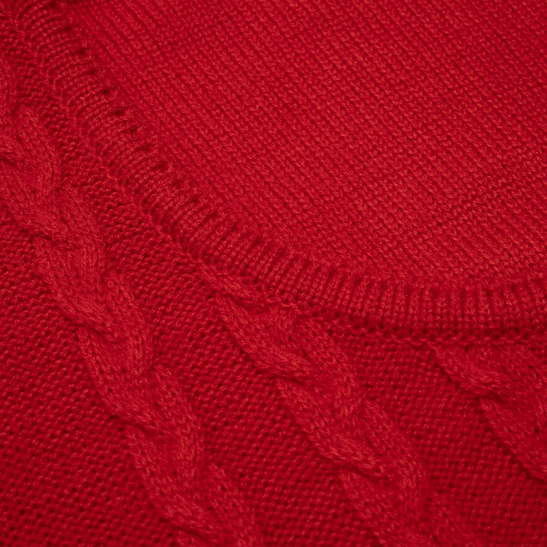 Fine-Guage Aran Cable Knit Picot Edge Waistcoat
