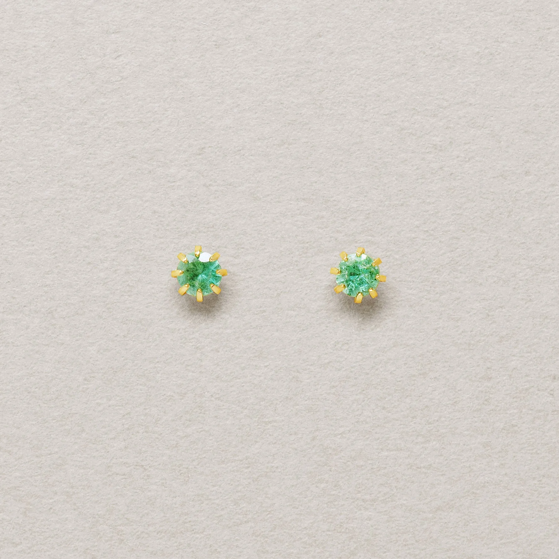 [Second Earrings] 18K Emerald Earrings (Yellow Gold)